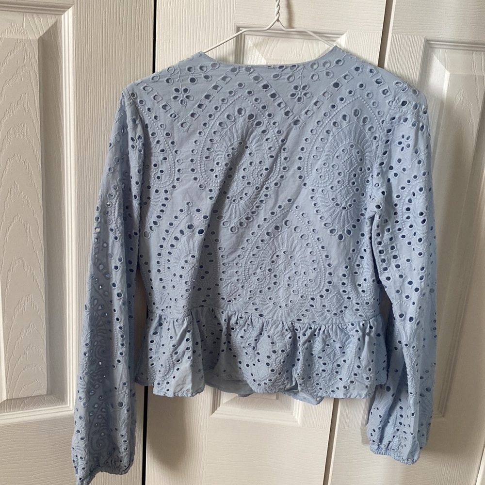 Express Ruffle Front Eyelet Crop - image 5